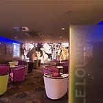 Liberte 4 Etoiles Hotell 4*