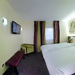 Liberte 4 Etoiles Hotell