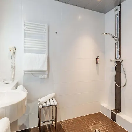 Hotel Liberte 4 Etoiles 4*