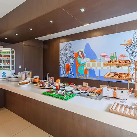 ホテル Liberte 4 Etoiles