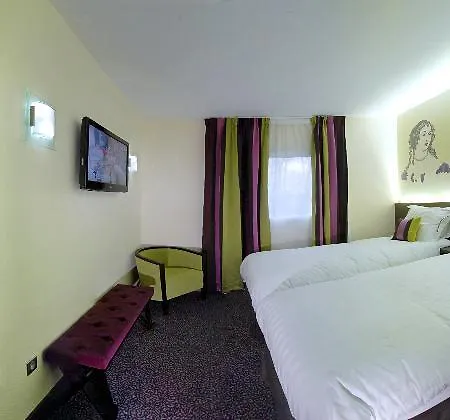 Liberte 4 Etoiles Szálloda