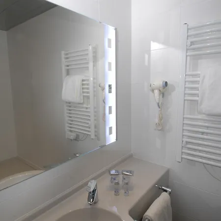 Liberte 4 Etoiles 4* Colmar