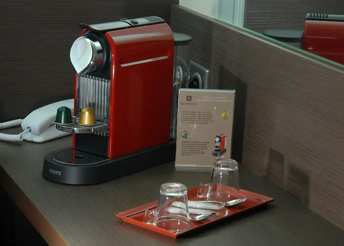 Liberte 4 Etoiles Hotel