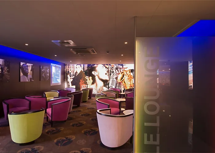 Liberte 4 Etoiles Hotel 4*