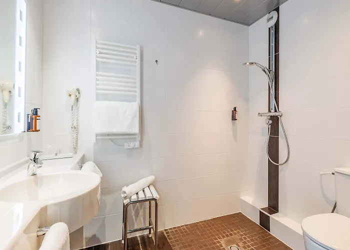 Hotel Liberte 4 Etoiles 4*