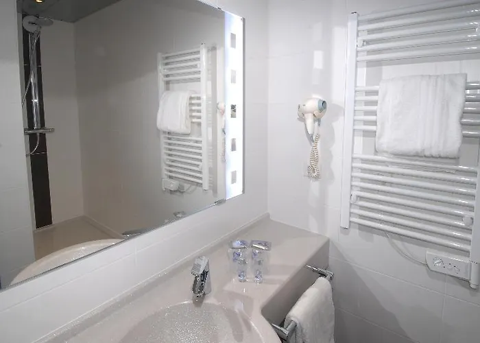 فندق Liberte 4 Etoiles كولمار