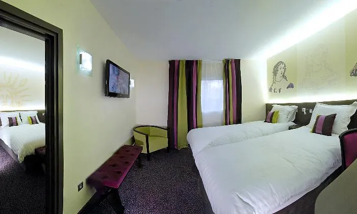 Liberte 4 Etoiles Hotel